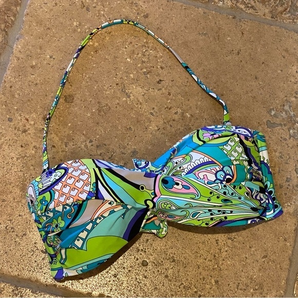 NWOT~TRINA TURK Women Multicolor Pattern Padded Bikini Top Size 6 - Picture 1 of 7